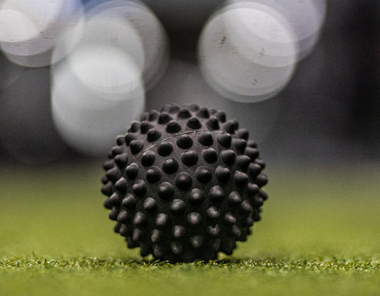 UNIQ - Spiky Massage Ball 10cm